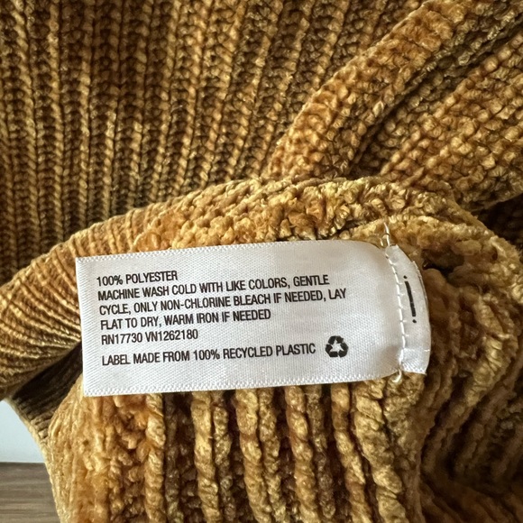 Women’s A New Day Sweater - Picture 4 of 4